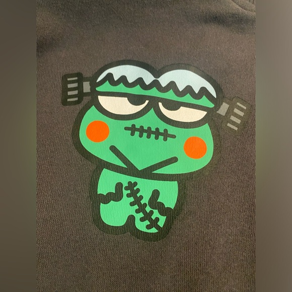 NWT Halloween Hello Kitty Friends Sanrio sweatshirt fleece ghost Keroppi 🐸 👻 - Picture 6 of 12